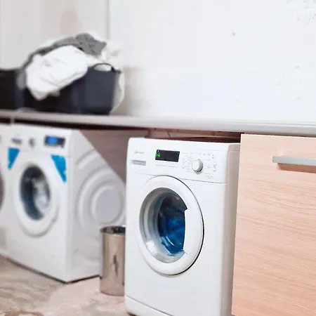 Modern Near Hbf & Messe *