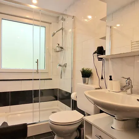 Apartment Hauptbahnhof Universitaetsklinikum Messe Evonik