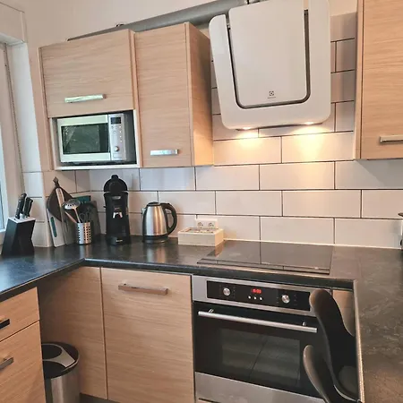 Modern Near Hbf & Messe *