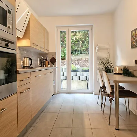 Hauptbahnhof Universitaetsklinikum Messe Evonik Apartment