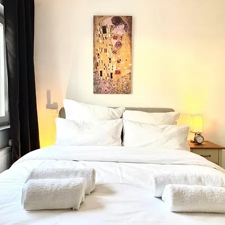 Modern Near Hbf & Messe Appartamento Essen
