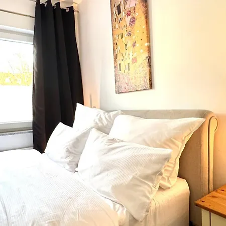 Apartment Hauptbahnhof Universitaetsklinikum Messe Evonik