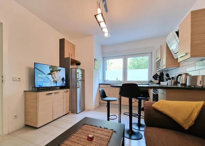 Lejlighed Modern Near Hbf & Messe *