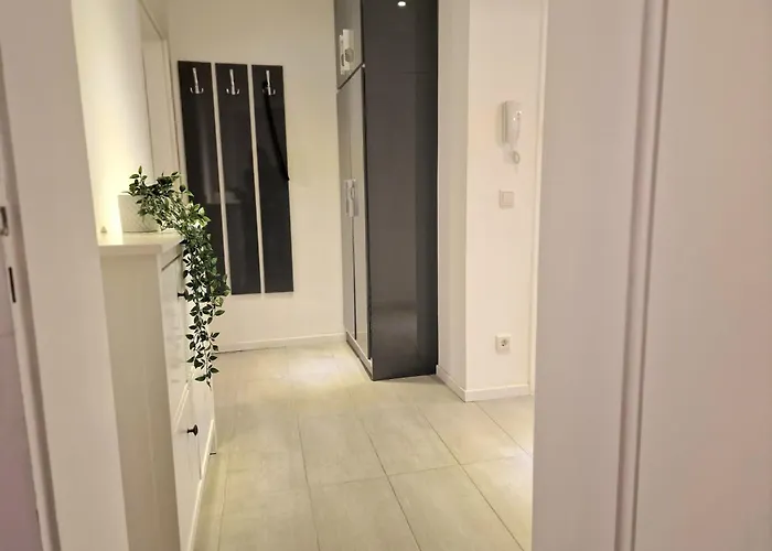 Modern Near Hbf & Messe Apartamento *